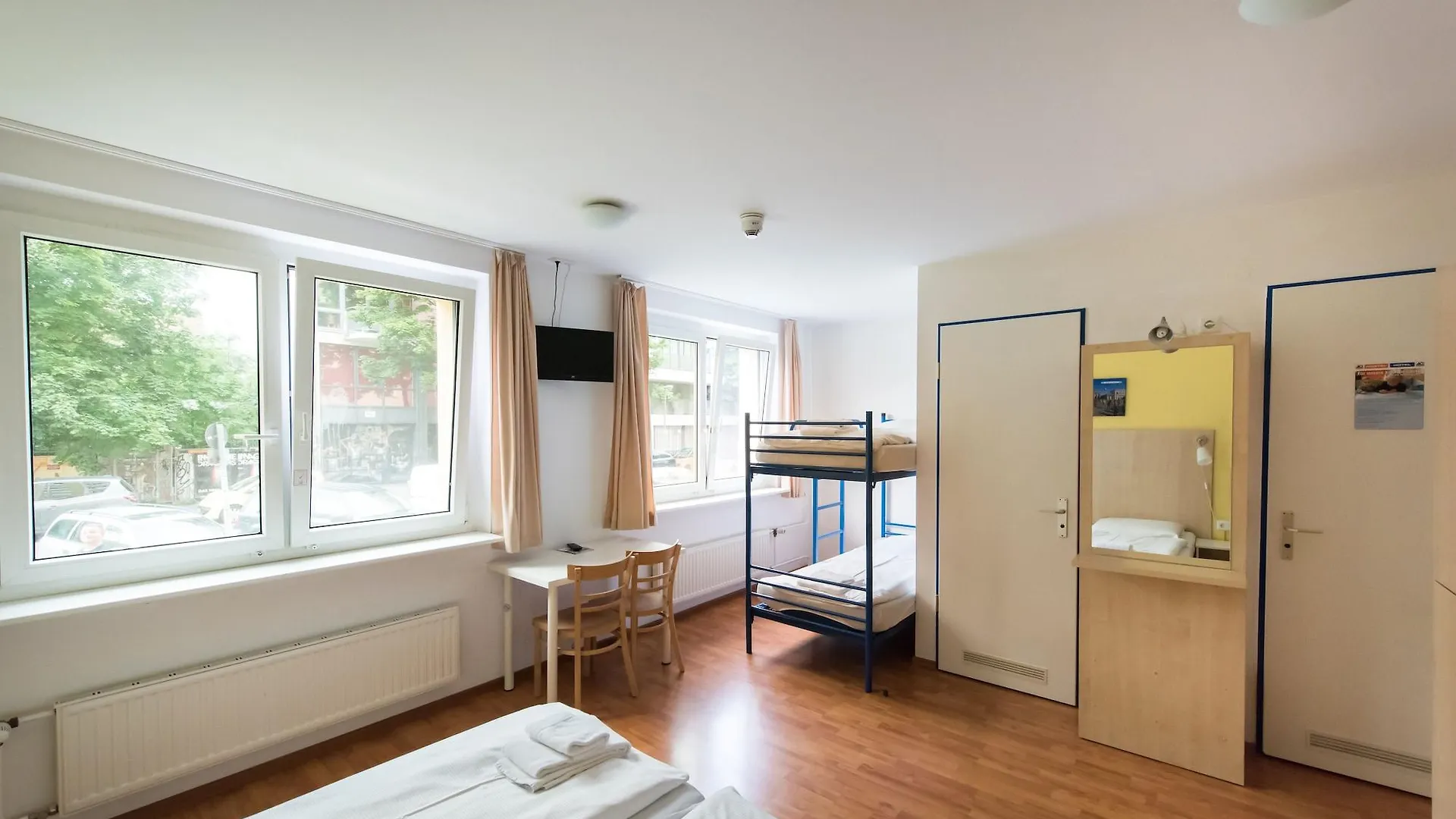 A&O Berlin Mitte Hostel 0*,  Γερμανία