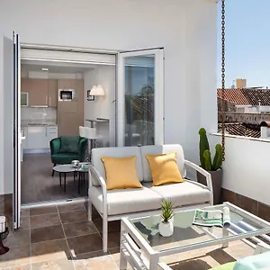 https://inmalaga-penthouse-padilla.es-andalucia.com